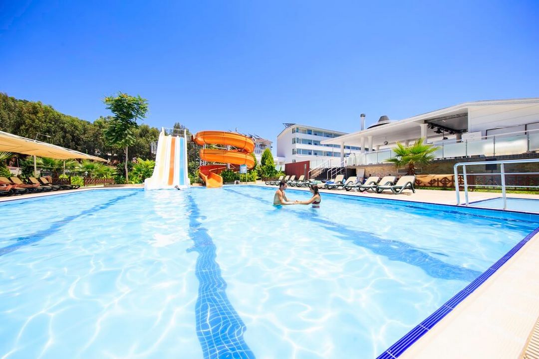 Prado Resort Hotel Kiriş