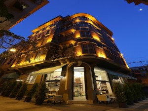 Fuga Hotel Constantinidis