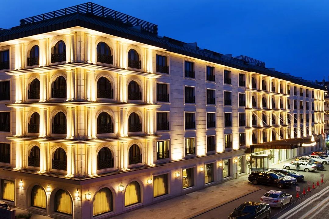 Ottoman's Life Deluxe Hotel