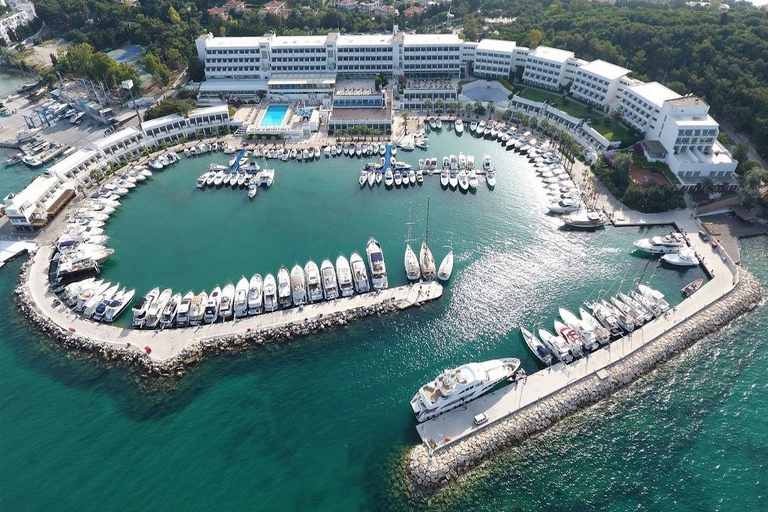 Alaçatı Ot Festivali Turu Altınyunus Hotel Konaklama